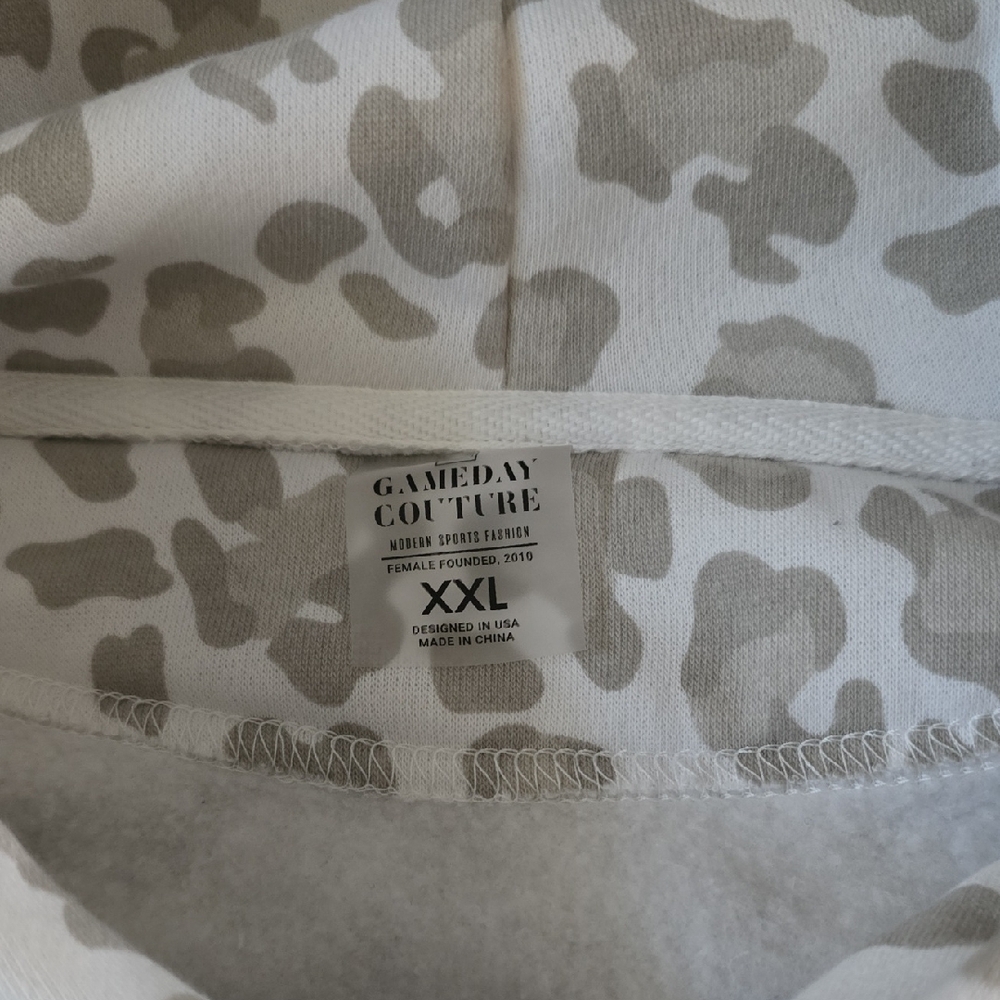 Vikings Women's Leopard Print Hoodie - Picture 3 of 4